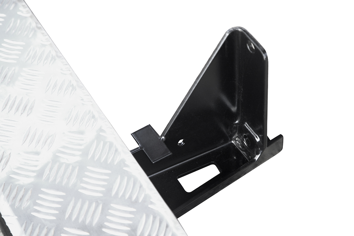 Пороги РИФ силовые VW Amarok до 2012 лифт 40 мм