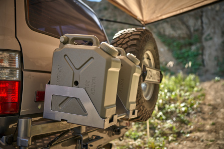 Кронштейн под канистры на калитку РИФ