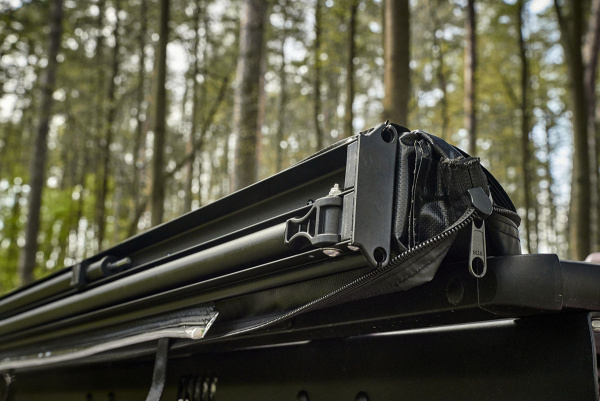 Маркиза автомобильная РИФ 2х2 м, черная