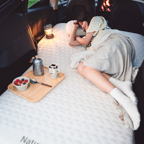Коврик самонадувающийся Naturehike в автомобиль 197х134х6,5 см, бежевый
