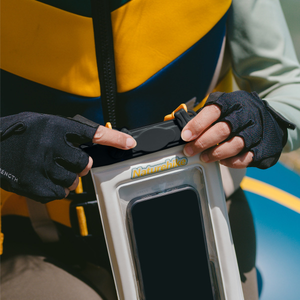 4 CNK2300BS015-BL 4 CNK2300BS015-BL