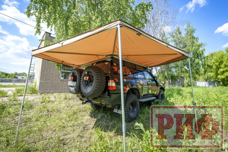 Маркиза автомобильная РИФ веерная 2,5х2,0 м (правая)