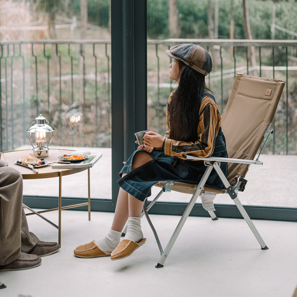 Кресло туристическое Naturehike складное, регулируемое, темно-коричневое, до 140 кг